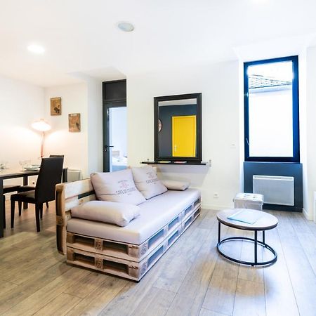 Le Cote Cour Apartment Rodez Bagian luar foto