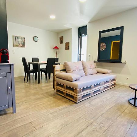 Le Cote Cour Apartment Rodez Bagian luar foto