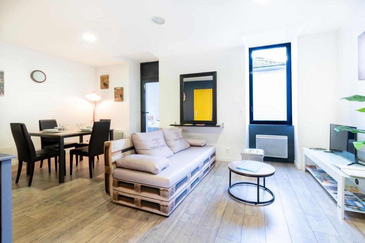 Le Cote Cour Apartment Rodez Bagian luar foto